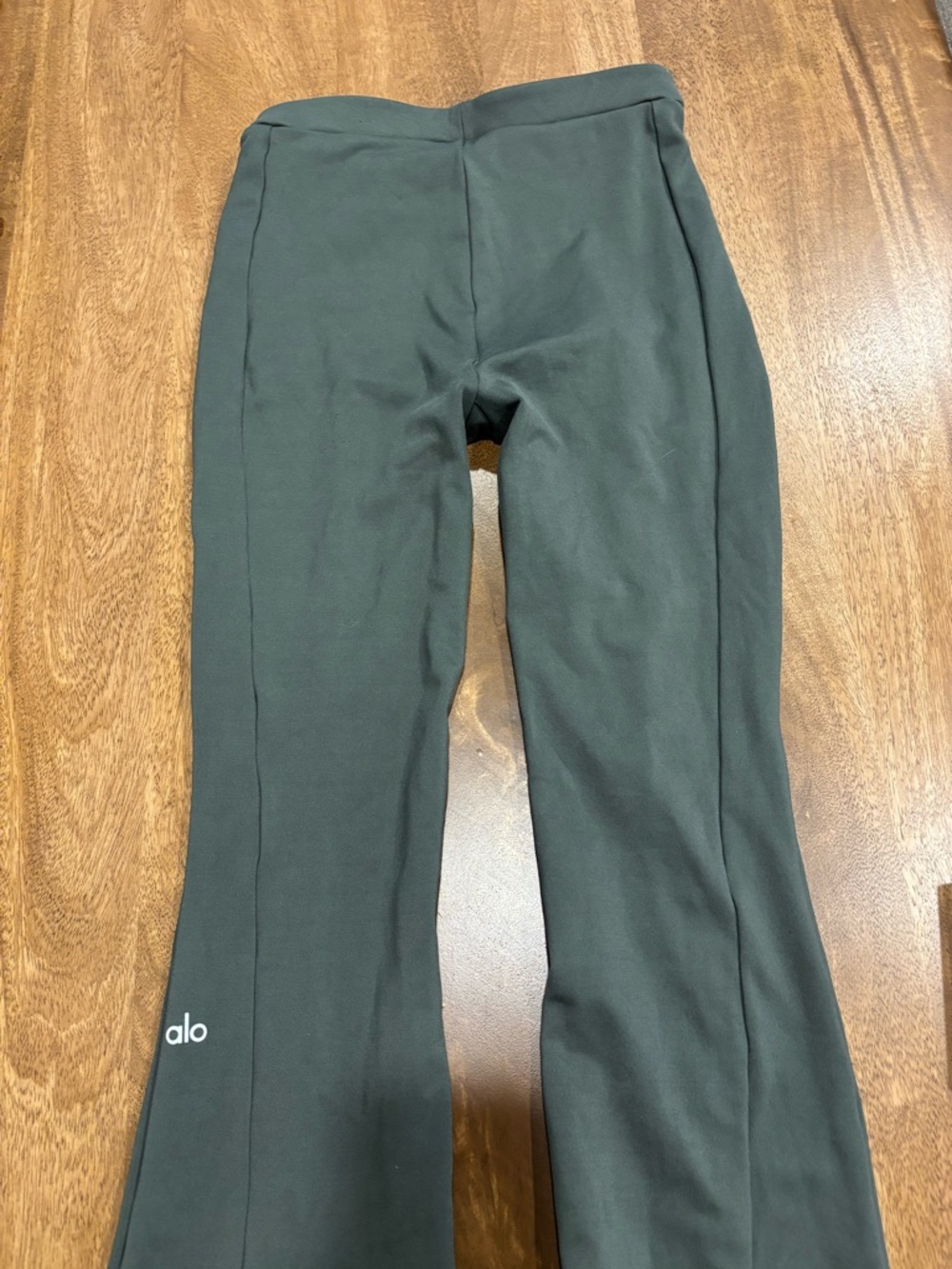 ALO Yoga Flared pants